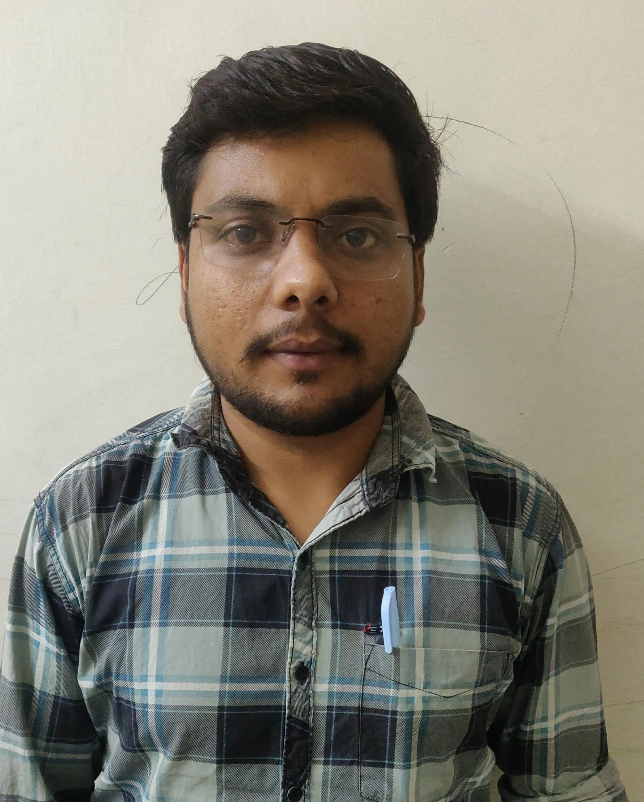 MR. VIVEK PUNDIR
